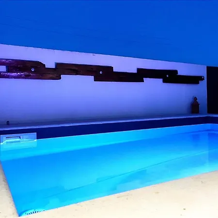 Laranjeira Loiras 別荘 *