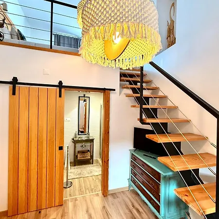 Laranjeira Loiras 別荘 *